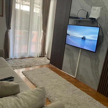 Flat In Centar In * 부드바