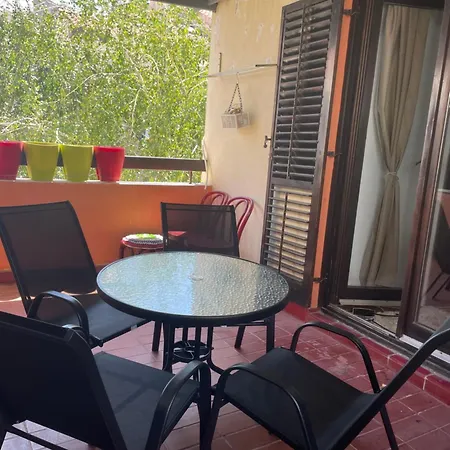 Flat In Centar In 아파트 *